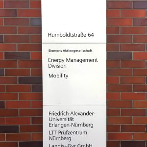 Neufolierung der Siemensstele in der Humboldtstraße 64