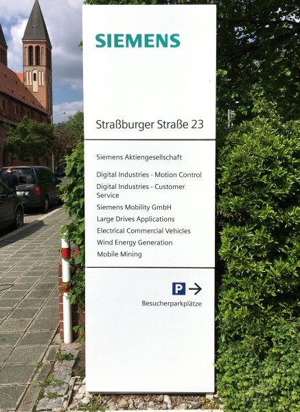 Umfolierung der Siemens Stelen in Nürnberg